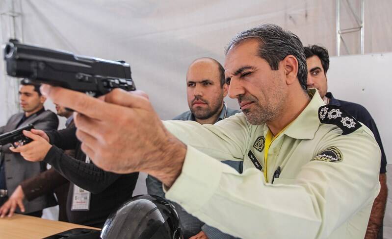 کدام اسلحههای کمری در کشور تولید میشود؟+ عکس