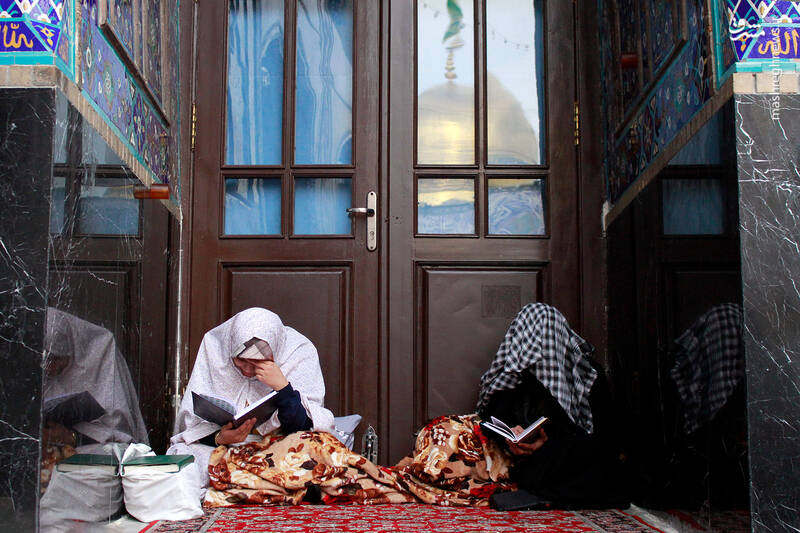 عکس/ اعتکاف رجبیه خواهران در حرم رضوی