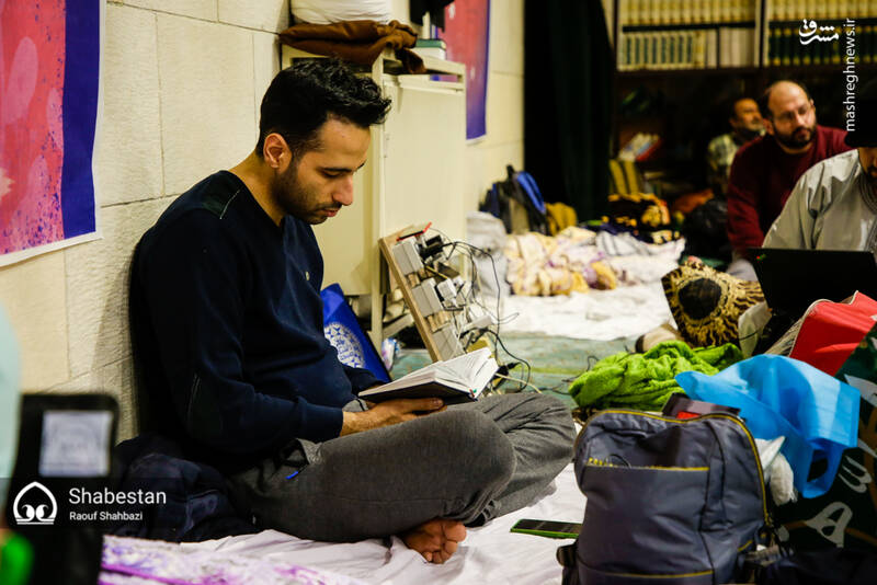 عکس/ مراسم معنوی اعتکاف در دانشگاه تهران