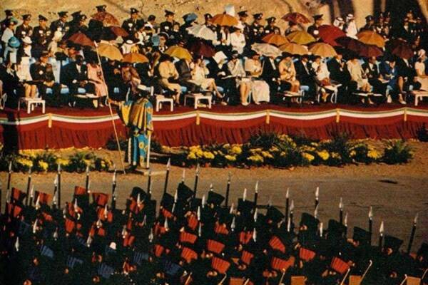 جشنهای ۲۵۰۰ ساله چگونه رکوردشکنی کردند؟+ عکس