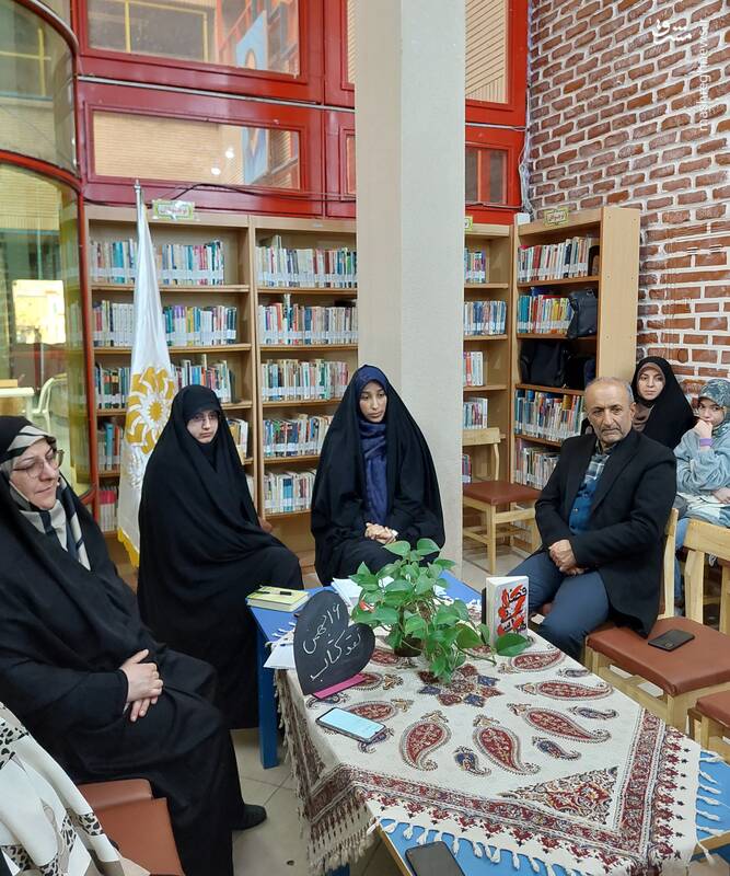 مشکل رمان امروز، خالی بودن از پژوهش است