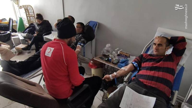 عکس/ اهدای خون برای نجات مصدومان زلزله در ترکیه