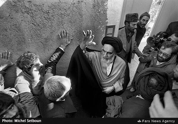 امام خمینی چه ماموریتی به عکاس فرانسوی دادند؟+ عکس 12
