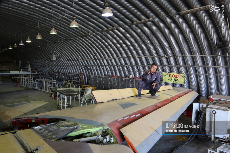 مشرق نیوز - عکس/ اورهال هواپیماهای F۱۴ در کشور