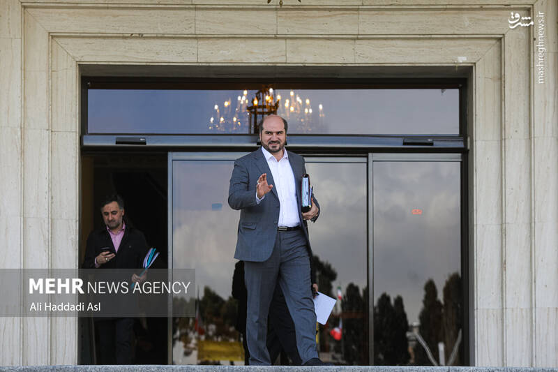 عکس/ هیئت دولت در حیاط دولت