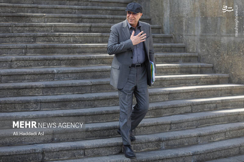 عکس/ هیئت دولت در حیاط دولت