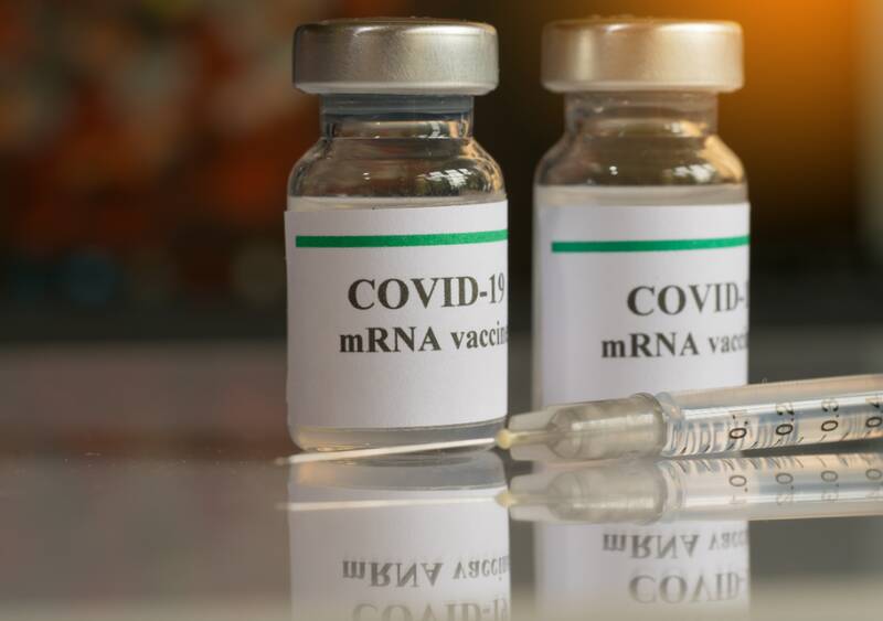 مرگ شاهزاده تایلندی خشم عمومی را علیه «فایزر» برانگیخت/ دولت تایلند به دنبال ممنوعیت کامل فایزر است+عکس