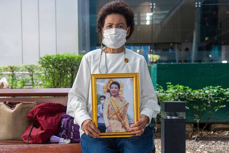 مرگ شاهزاده تایلندی خشم عمومی را علیه «فایزر» برانگیخت/ دولت تایلند به دنبال ممنوعیت کامل فایزر است+عکس