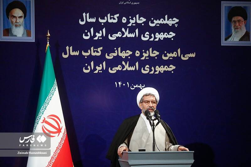 وزیر ارشاد: سال آینده تمام نیازهای چاپ را با کاغذ ایرانی تأمین خواهیم کرد