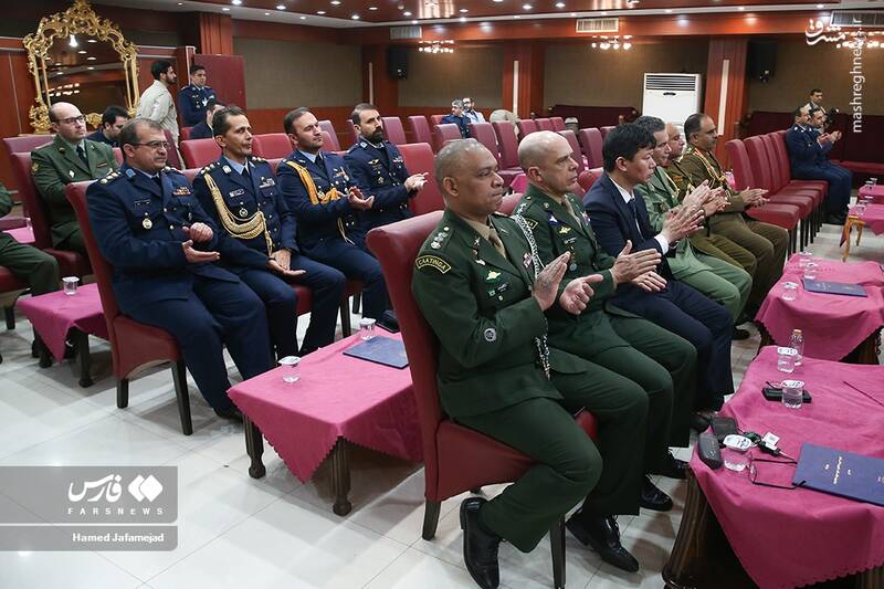 عکس/ دیدار وابستگان نظامی کشورهای خارجی با فرمانده نهاجا