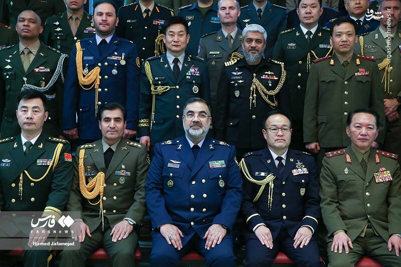عکس/ دیدار وابستگان نظامی کشورهای خارجی با فرمانده نهاجا