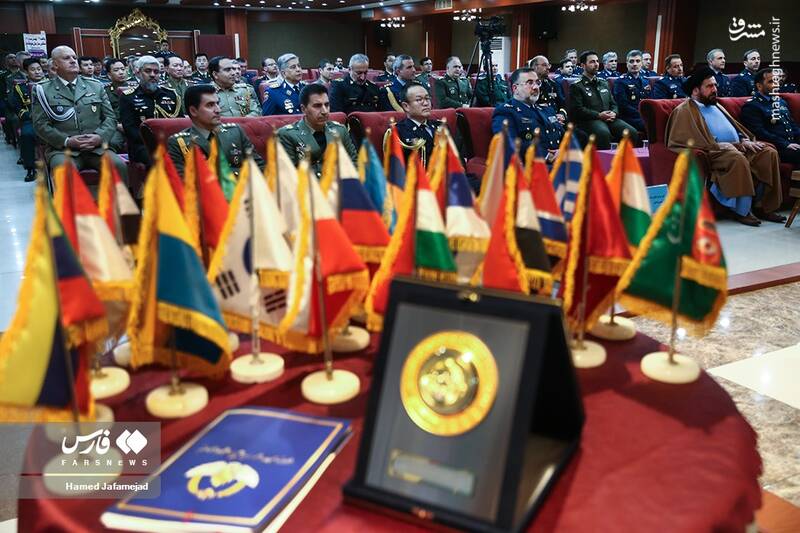 عکس/ دیدار وابستگان نظامی کشورهای خارجی با فرمانده نهاجا