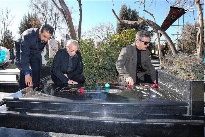 ادای احترام مدیرعامل باشگاه استقلال به شهدا + عکس 3