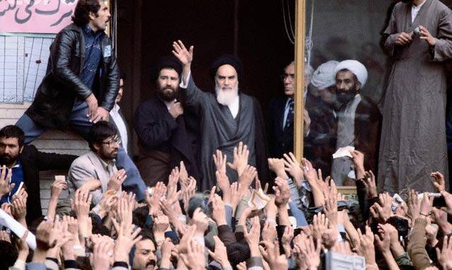 با مقر فرماندهی اولین رهبر ایران آشنا شوید+ عکس