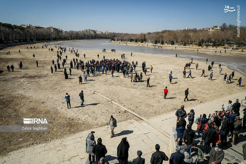 عکس/رسیدن آب به اصفهان