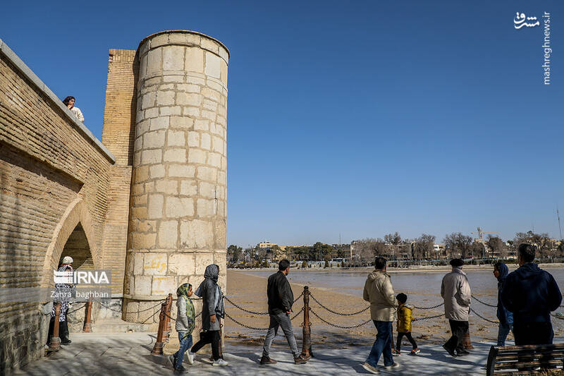عکس/رسیدن آب به اصفهان