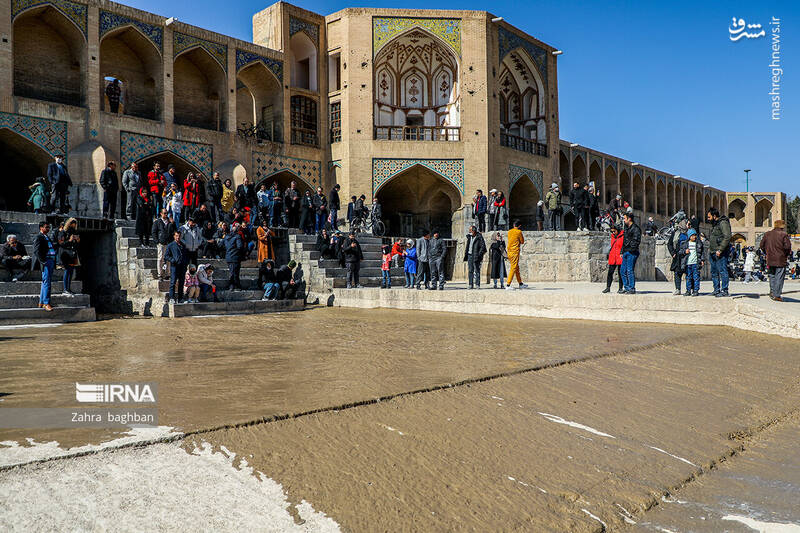 عکس/رسیدن آب به اصفهان