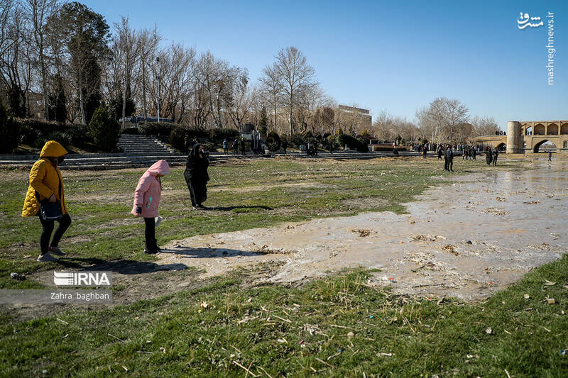 عکس/رسیدن آب به اصفهان