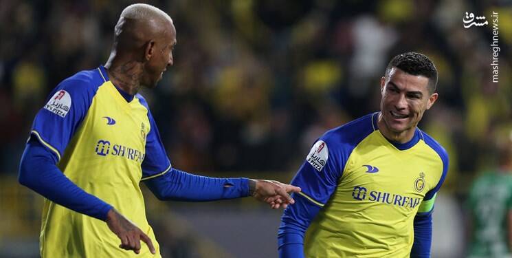 مسی همبازی رونالدو میشود؟