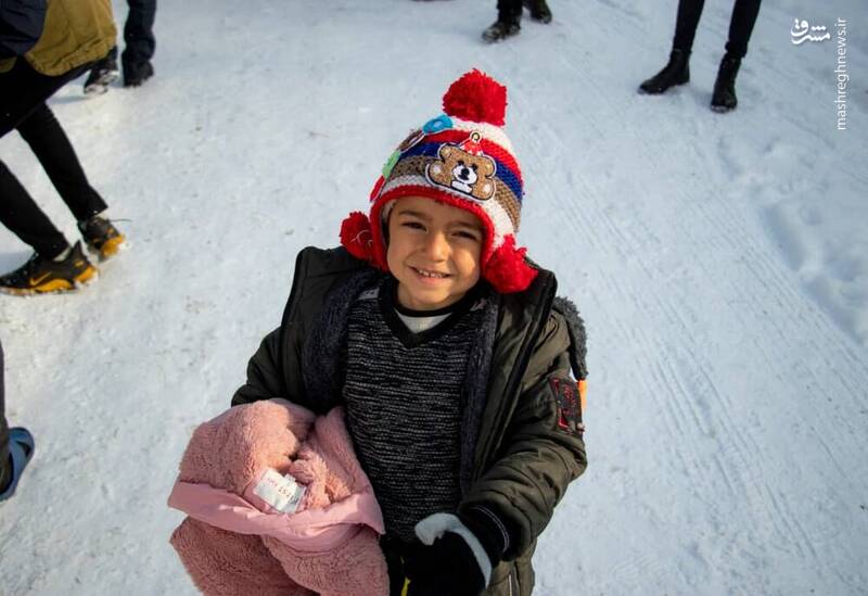 عکس/ حال و هوای کودکان زلزلهزده خوی