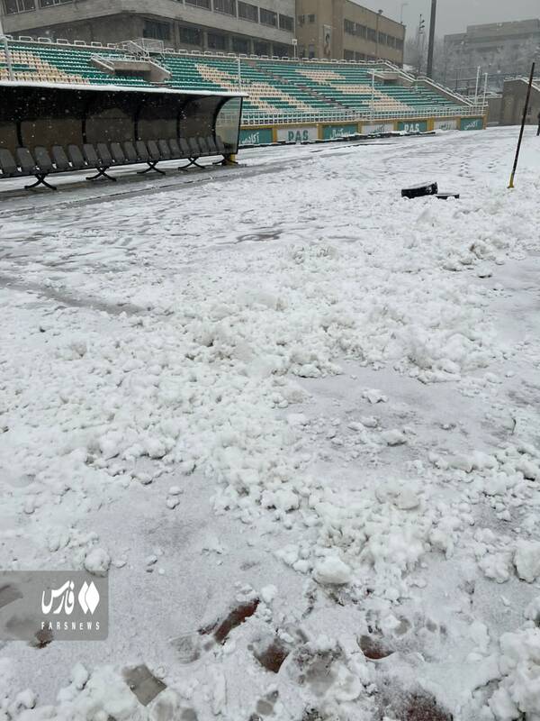 وضعیت ورزشگاه دستگردی در آستانه بازی استقلال +عکس