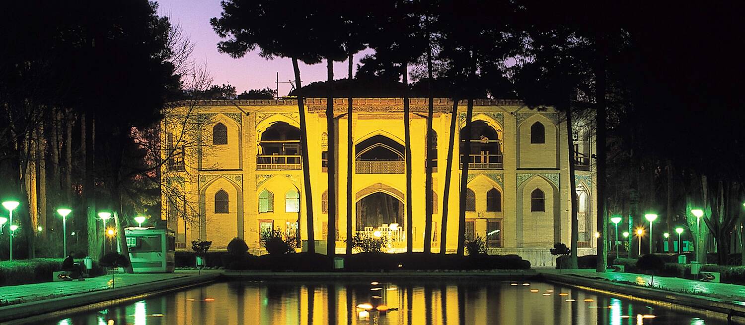 اینجا باورتان نمیشود اصفهان باشد!