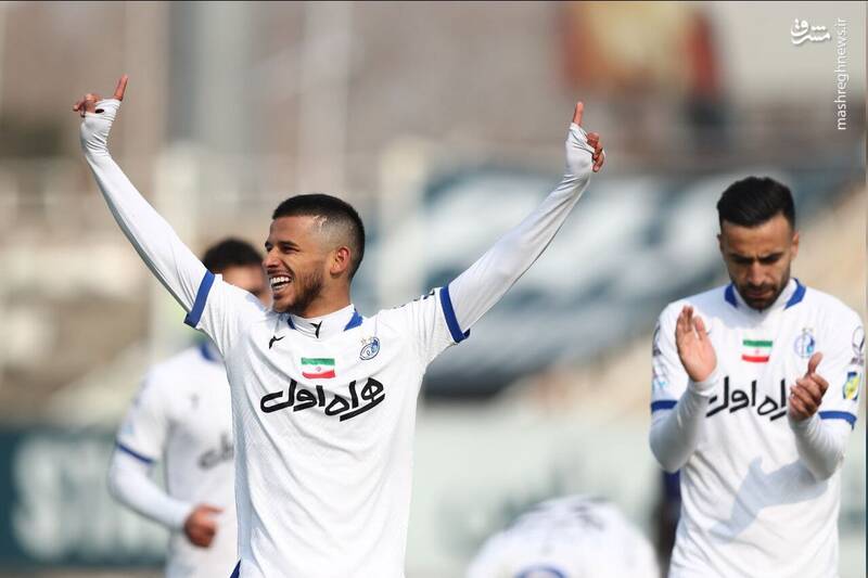 چهارمین برد پیاپی استقلال با شکست گربه سیاه/ شاگردان ساپینتو با پیکان به صدر چسبیدند +عکس و فیلم