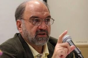تمسخر رضا پهلوی و نازنین بنیادی توسط عبدالکریم سروش