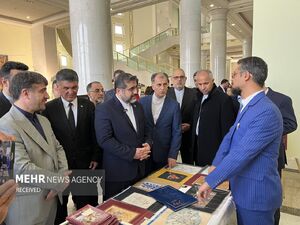 عکس/ افتتاح نمایشگاه آثار هنرمندان ایرانی در عشق آباد