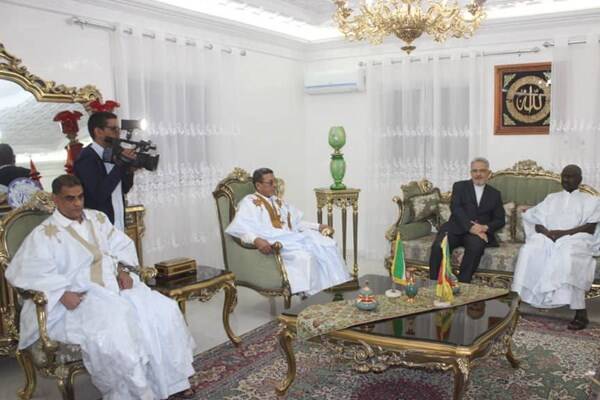 جشن پیروزی انقلاب اسلامی ایران در اقصی نقاط جهان +عکس