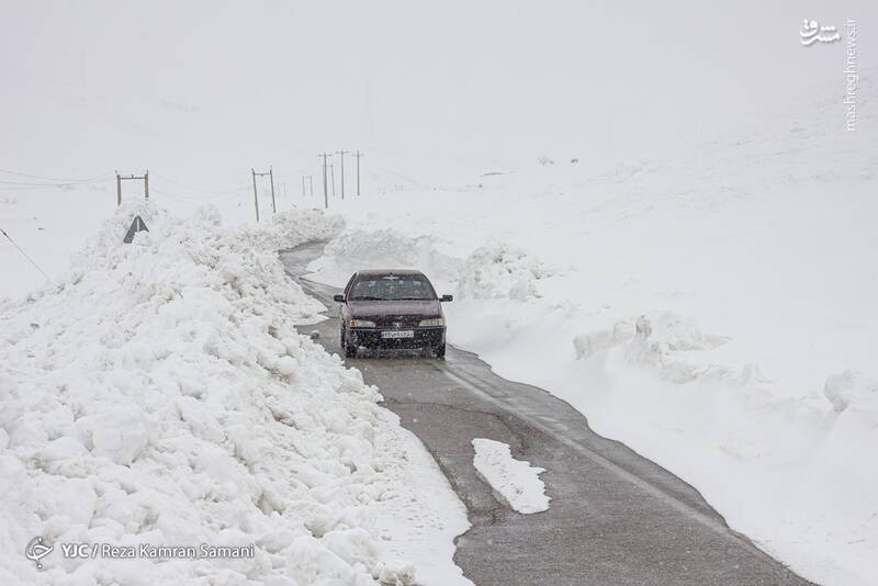 عکس/ حاشیه زایندهرود زیر بارش سنگین برف