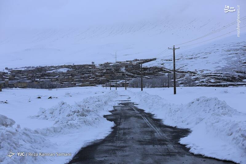 عکس/ حاشیه زایندهرود زیر بارش سنگین برف