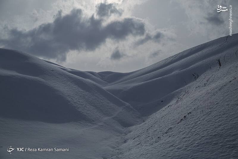 عکس/ حاشیه زایندهرود زیر بارش سنگین برف