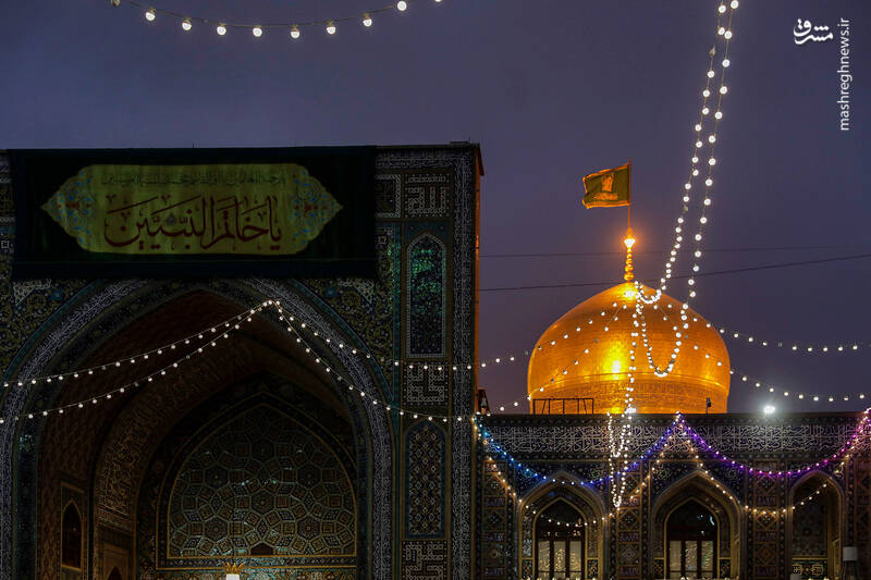 عکس/حال و هوای حرم رضوی در شب مبعث پیامبر اکرم(ص)