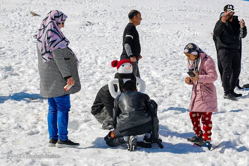 عکس/ جشنواره آدم برفی در دهاقان