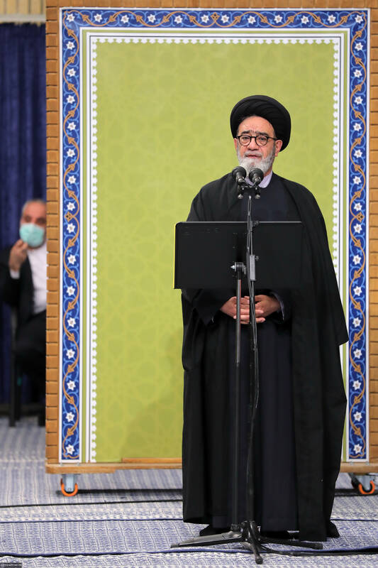 آذربایجان اویاخدی، انقلابا دایاخدی