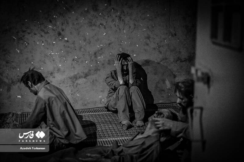 شکنجهگر زنان، شعار زن زندگی آزادی سر میدهد+ عکس