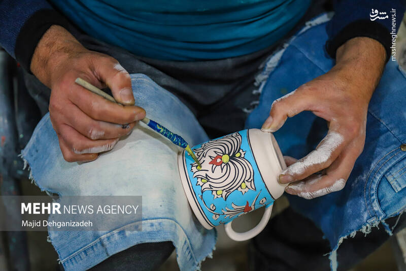 عکس/ دستانی از جنس خاک