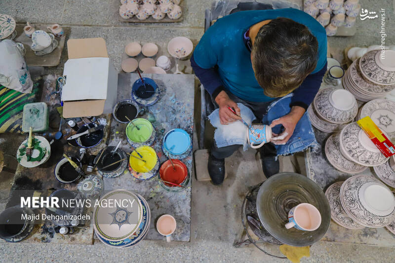 عکس/ دستانی از جنس خاک