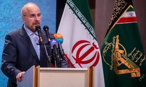 امروز نیازمند اقتصاد مردمی هستیم / دشمن به دنبال بنبستنمایی، مشروعیتزدایی و ناامیدی است