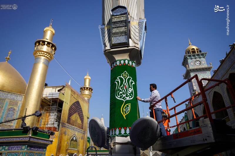 عکس/ نصب کتیبههای ولادت سرداران کربلا در نجف