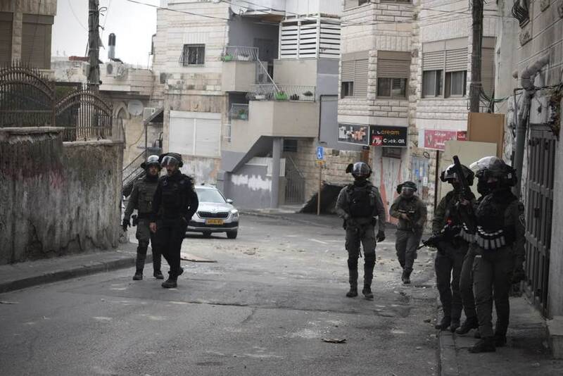 درگیریهای گسترده ساکنان کرانه باختری و قدس اشغالی با نظامیان صهیونیست