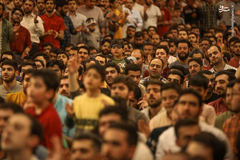 عکس/ شب ولادت امام حسین(ع) در امام زاده علی اکبر(ع) چیذر