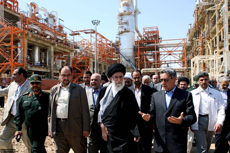 سبزپوشان منادی آرامش و امنیت ملت ایران/ سپاه پاسداران چه اقداماتی انجام داده است؟