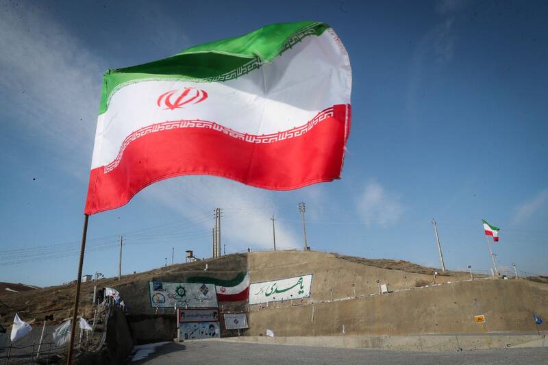 سبزپوشان منادی آرامش و امنیت ملت ایران/ سپاه پاسداران چه اقداماتی انجام داده است؟