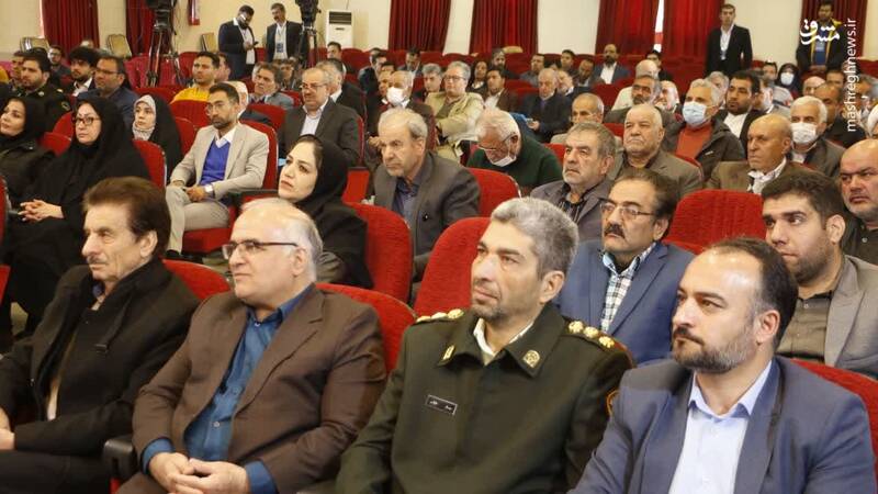 همایش نخبگان و برگزیدگان شهرستان فلاورجان برگزار شد