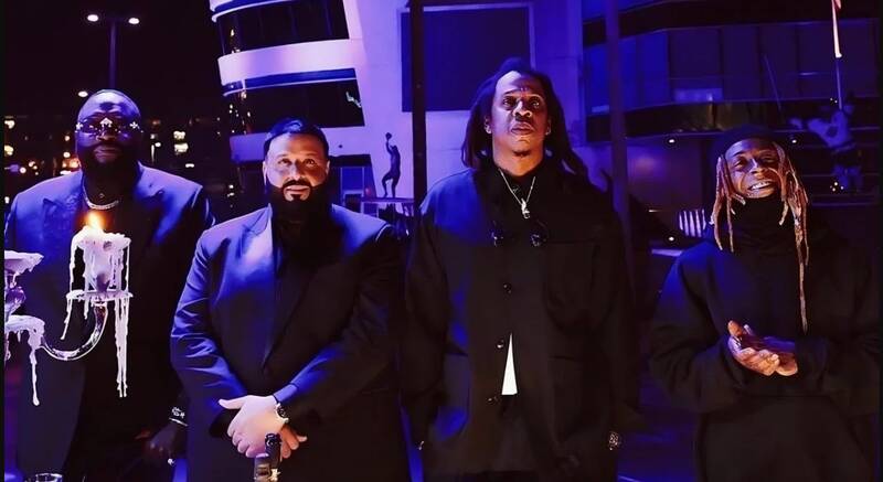 مناسک شیطانی سرخپوشان در پسزمینه آتش دوزخ/ کفروَرزی ابرستاره هیپ هاپ با کلمه مقدس «هو» +تصاویر