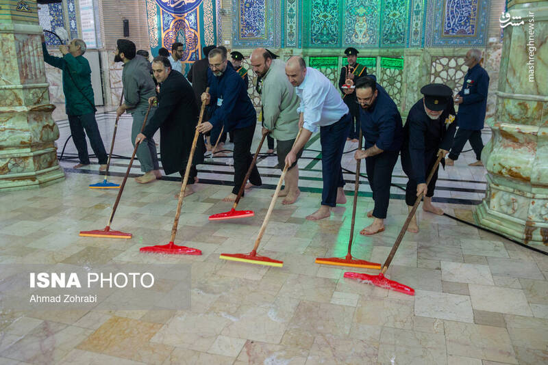 عکس/ غبارروبی مسجد مقدس جمکران در آستانه نیمه شعبان
