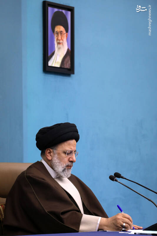 عکس/ نشست رئیسی با نمایندگان ولی فقیه و ائمه جمعه استانها