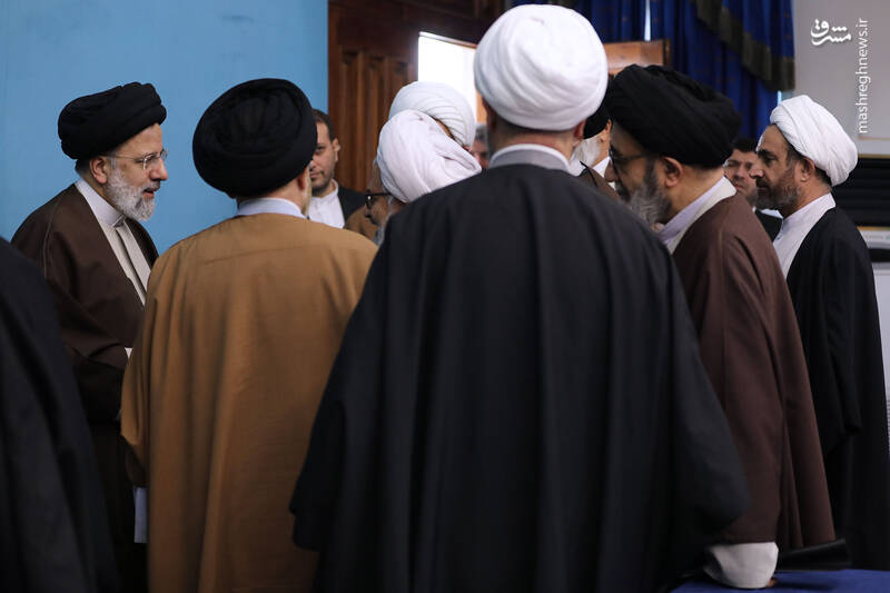 عکس/ نشست رئیسی با نمایندگان ولی فقیه و ائمه جمعه استانها